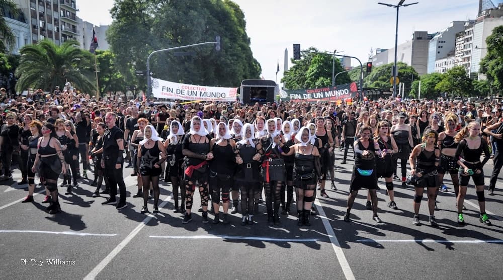 CRUCES ENTRE ARTIVISMO, DANZA Y ESCUELA